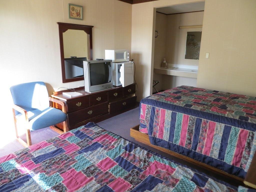 The Bluffs Inn & Suites Decorah Eksteriør billede